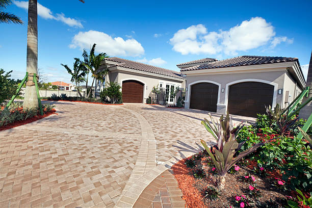 Best Driveway Pavers Near Me  in Austin, MN