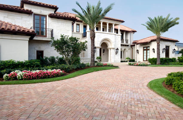 Best Interlocking Driveway Pavers  in Austin, MN